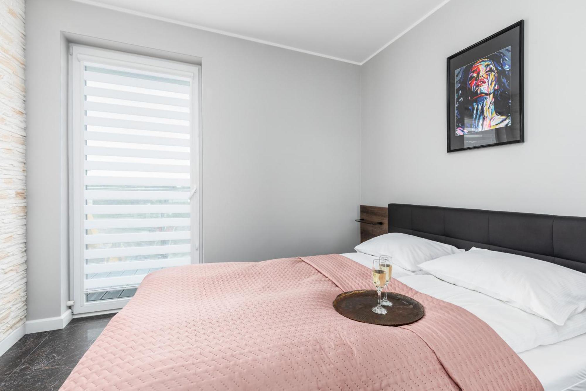 Apartamenty Nadbrzezna 250 M Do Plazy By Noclegi Renters Gaski  Exterior photo